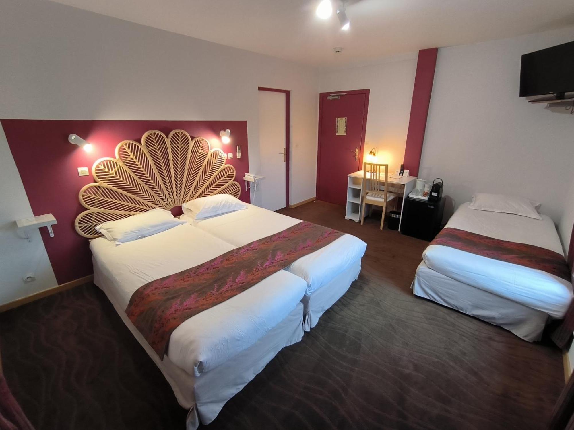 Logis Hotel -Spa-Restaurant Le Saint Antoine Lamarche-Sur-Saone Exterior foto