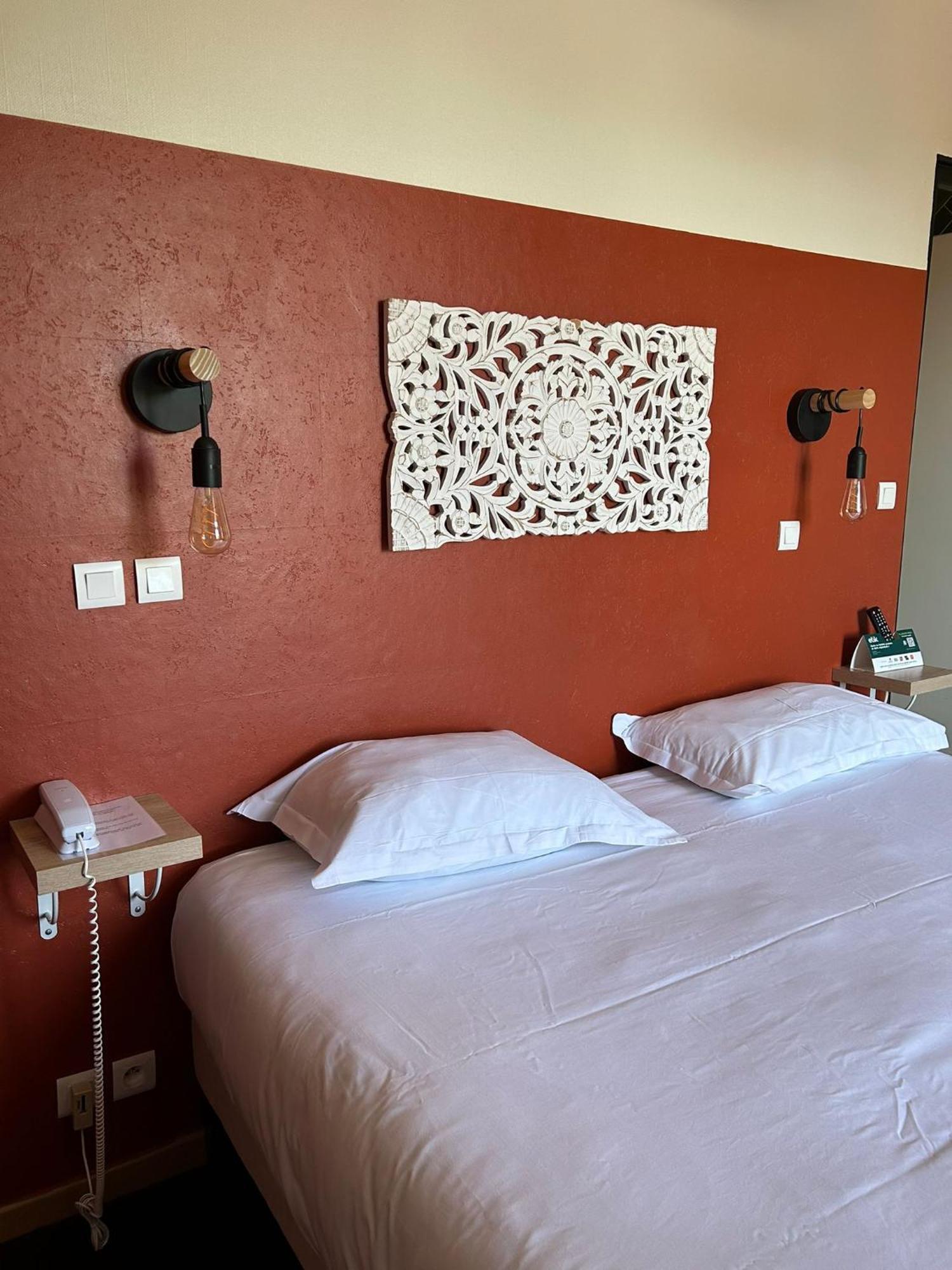 Logis Hotel -Spa-Restaurant Le Saint Antoine Lamarche-Sur-Saone Exterior foto